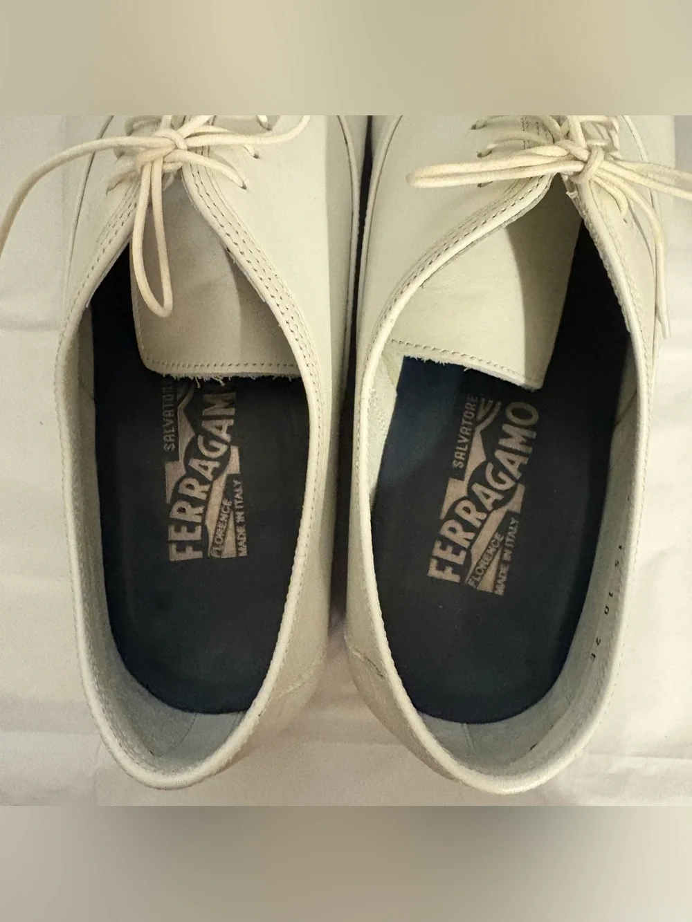 SALVATORE FERRAGAMO mens white leather dress shoes